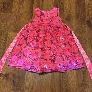 Beautiful pink sequins dress 4T